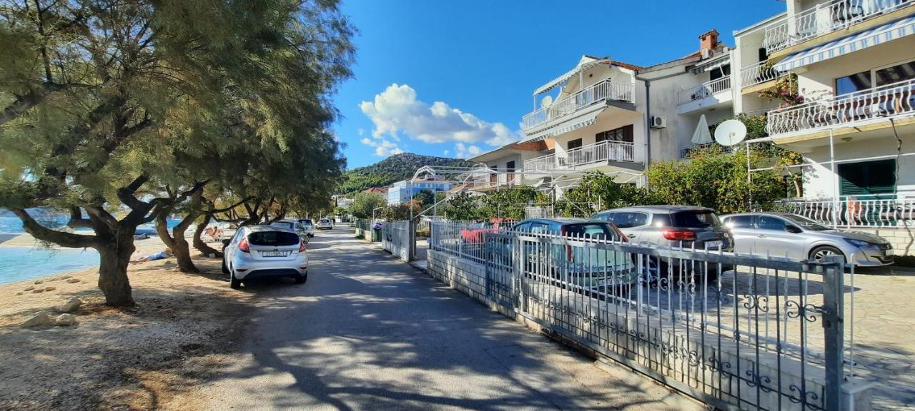 Apartments Ana Bilota セゲット・ヴラニツァ エクステリア 写真