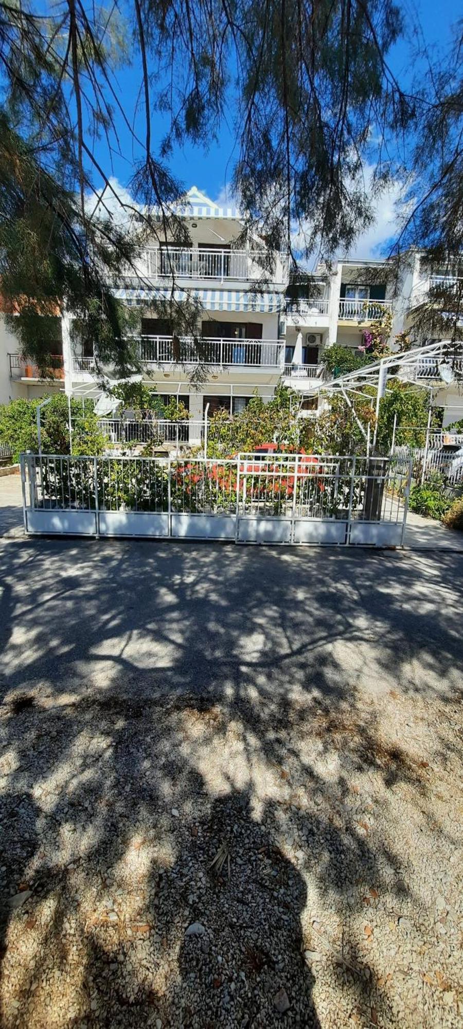 Apartments Ana Bilota セゲット・ヴラニツァ エクステリア 写真