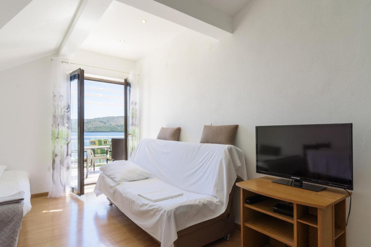Apartments Ana Bilota セゲット・ヴラニツァ エクステリア 写真